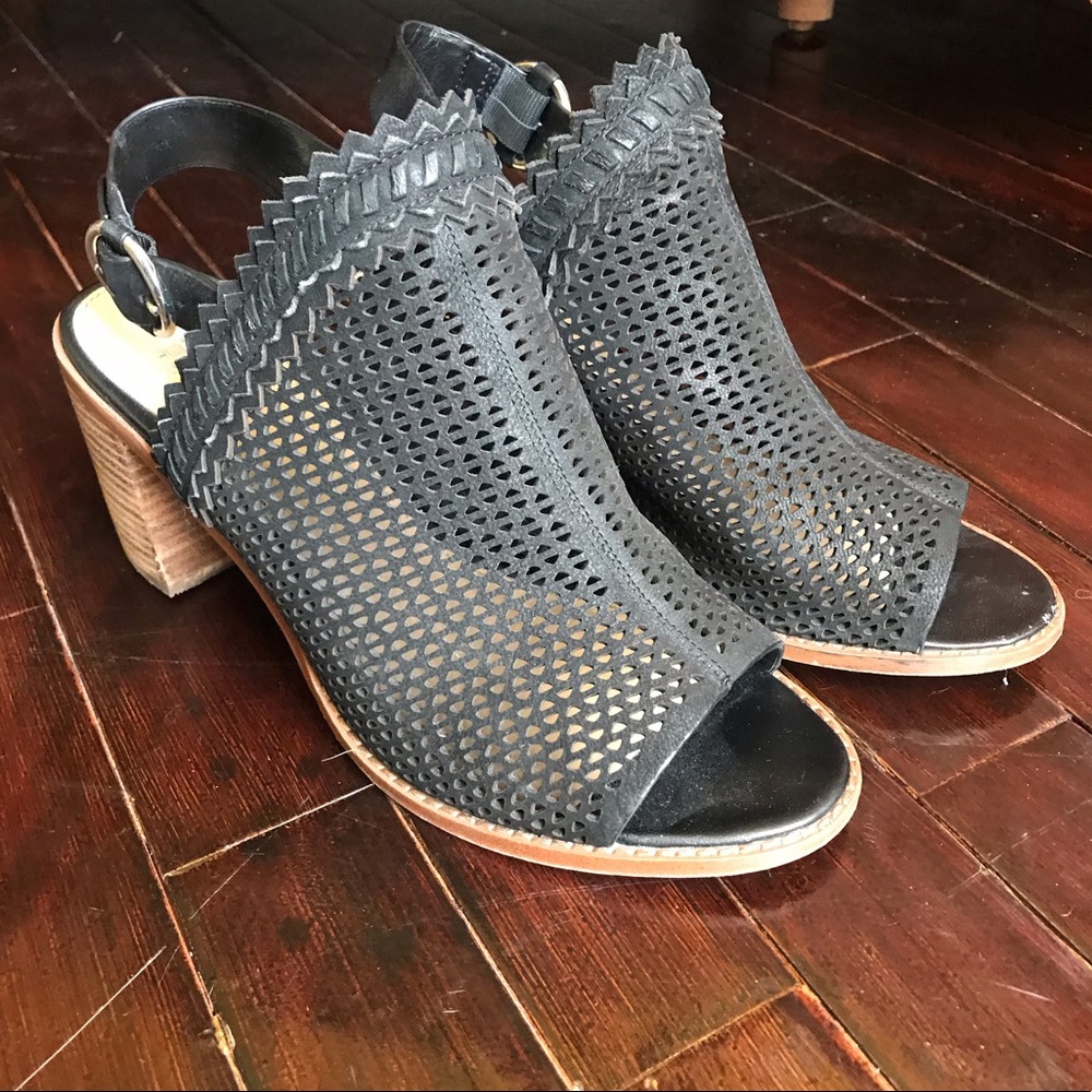 Vince Camuto sling back kitten heels